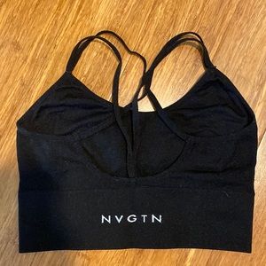 NVGTN cross back medium sports bra